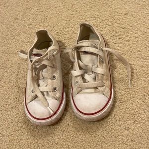 Little boys size 9 converse